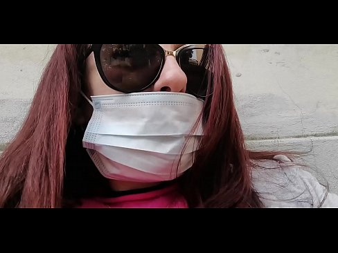 ❤️ Ніколетта мститься своєму сусіду і пісяє в його гаражі (Спеціальний італійський карантин Covid19) ❤ Порно-відео у нас