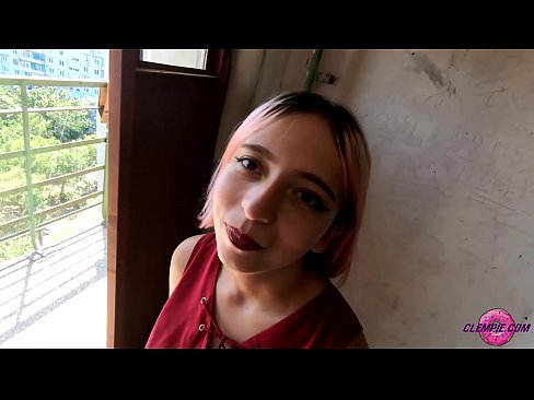 ❤️ Студент Sensual відсмоктує незнайомця в глибинці - сперма йому на обличчя ❤ Порно-відео у нас